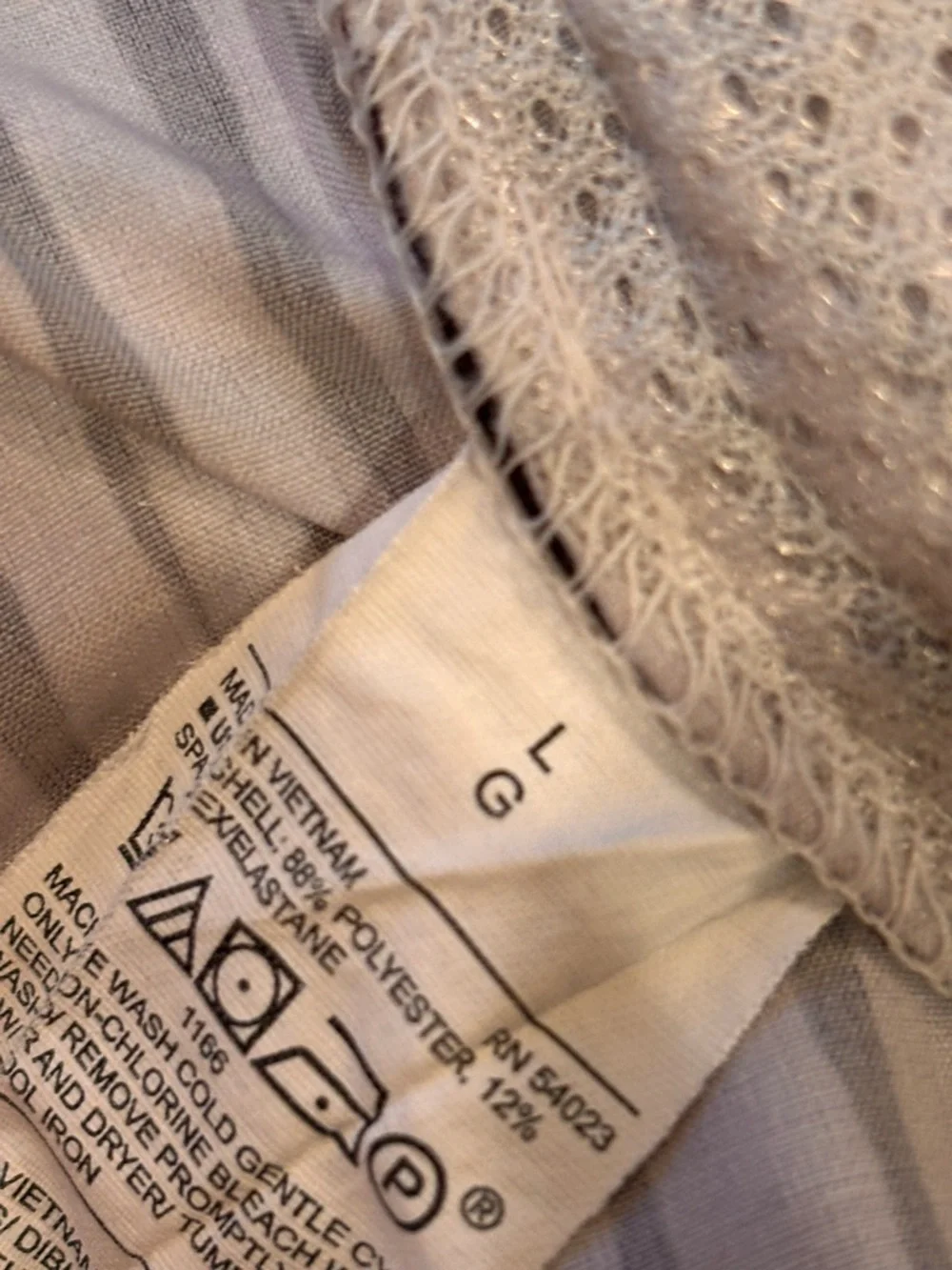5/$25 Old Navy‎ Black and White Striped Athletic Shorts